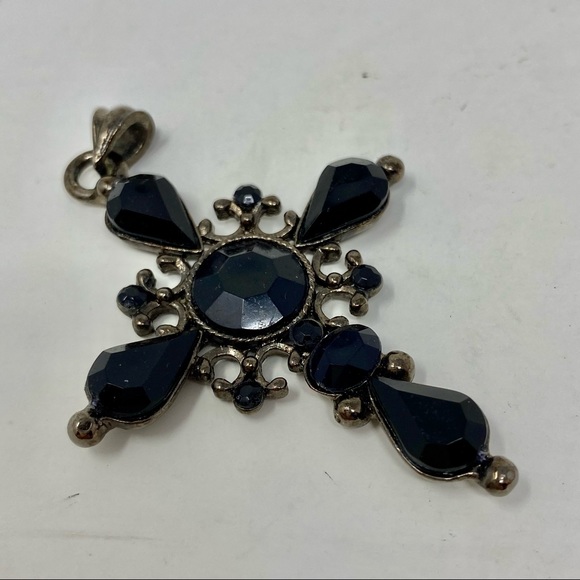 Black Rhinestones Necklace Excellent Condition - Picture 3 of 4